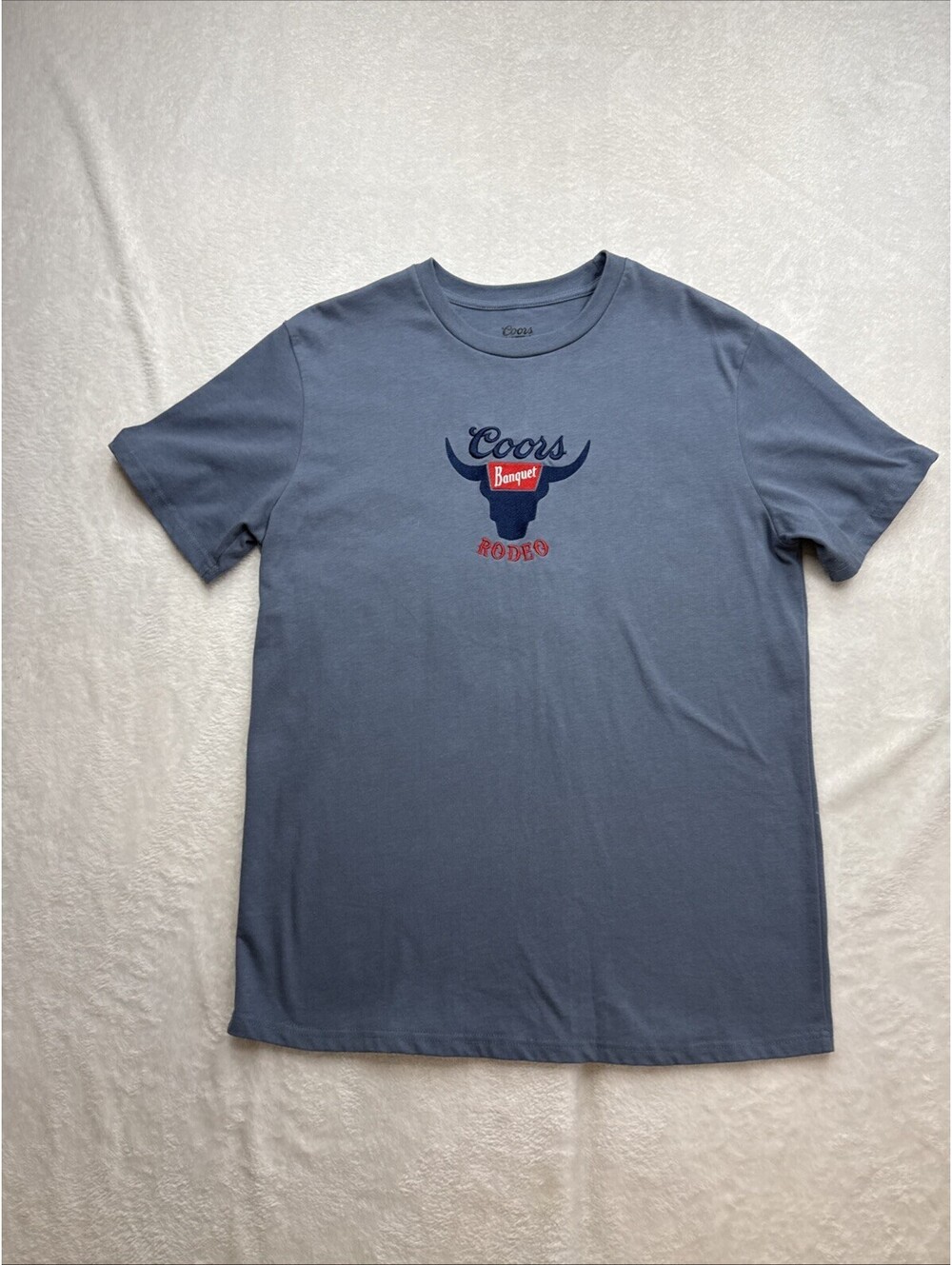 Coors Banquet Rodeo Embroidered Logo Cotton Tee Size  Large Rare Design (2473)